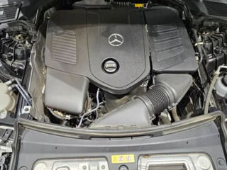 Mercedes C-Class foto 3