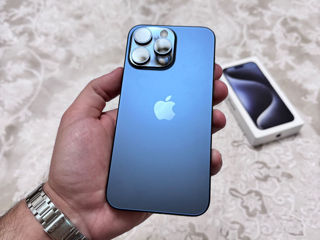 iPhone 15 Pro Max 256GB Blue Titanium foto 3