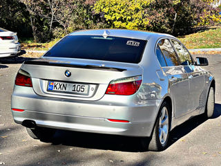 BMW 5 Series foto 4