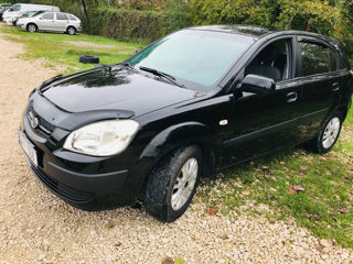 KIA Rio foto 1