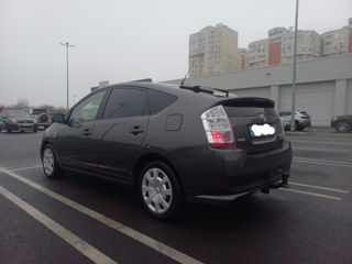 Toyota Prius foto 2