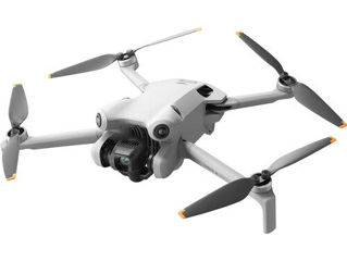 DJI Mini 4 Pro Fly More Combo Plus (DJI RC 2) foto 2