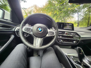 BMW 5 Series foto 6