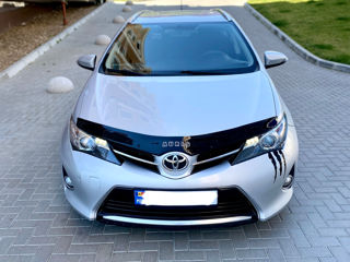 Toyota Auris foto 2