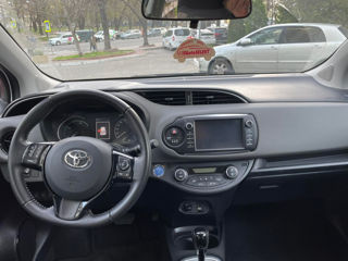 Toyota Yaris foto 5