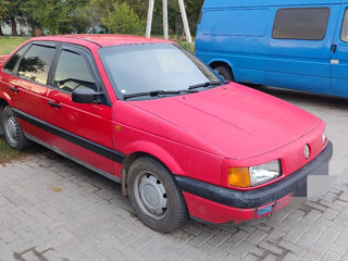 Volkswagen Passat foto 2