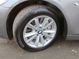 BMW 5 Series foto 10