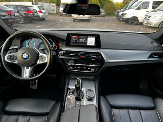 BMW 5 Series foto 10