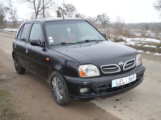 Nissan Micra foto 1