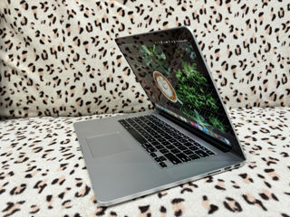 MacBook Pro 15" 2015/i7/16GB