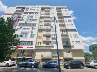 Apartament cu 2 camere, 75 m², Centru, Chișinău