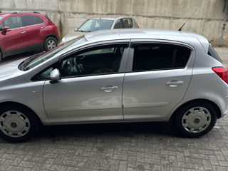 Opel Corsa foto 6