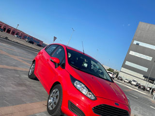 Ford Fiesta foto 7