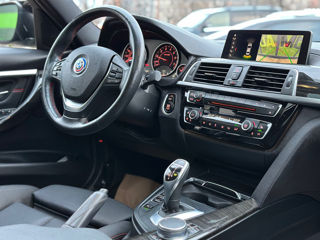 BMW 3 Series foto 12