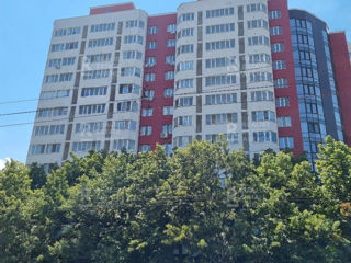 Apartament cu 1 cameră, 47 m², Buiucani, Chișinău