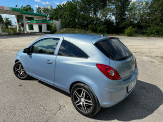 Opel Corsa foto 5