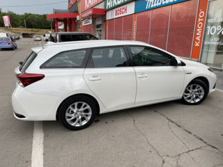 Toyota Auris foto 4