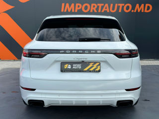 Porsche Cayenne foto 6