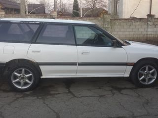 Subaru Legacy foto 1