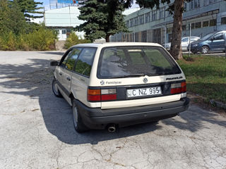 Volkswagen Passat foto 2