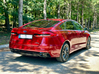 Ford Fusion foto 5