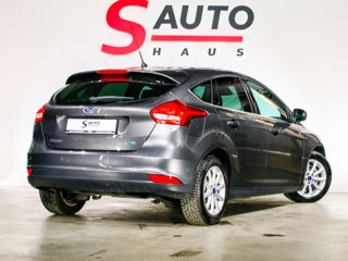 Ford Focus foto 5