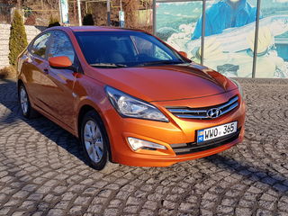 Hyundai Accent foto 19