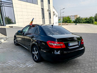 Mercedes E-Class foto 18