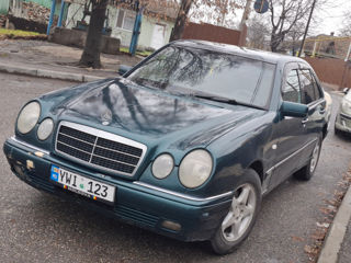 Mercedes E-Class