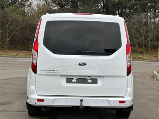 Ford Tourneo Connect foto 6