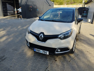 Renault Captur foto 2