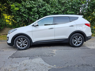 Hyundai Santa FE foto 1