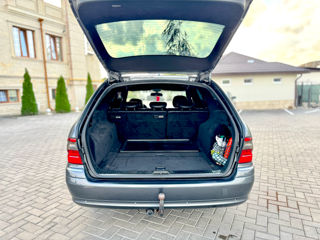 Mercedes E-Class foto 5