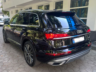 Audi Q7 foto 4