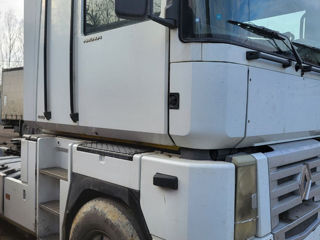 Dezmembrare Renault Magnum Euro 3, разборка Renault Magnum Euro 3. foto 4