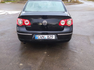 Volkswagen Passat foto 7