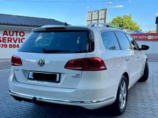 Volkswagen Passat foto 3