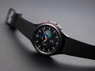 Samsung SM-R880 Galaxy Watch4 Classic black   - 165 eurro