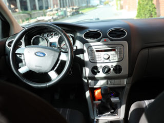 Ford Focus foto 9