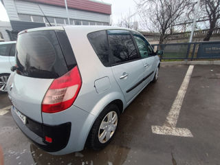 Renault Scenic foto 4