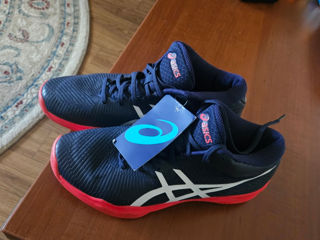 Asics новые foto 2