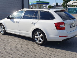 Skoda Octavia foto 3