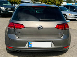 Volkswagen Golf foto 6