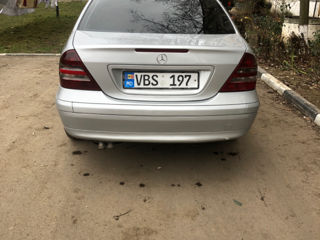 Mercedes C Class foto 4