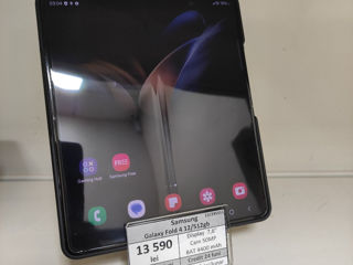 Samsung Galaxy Z Fold 4 12/512Gb 13590Lei