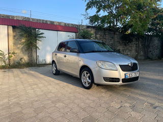 Skoda Fabia foto 1