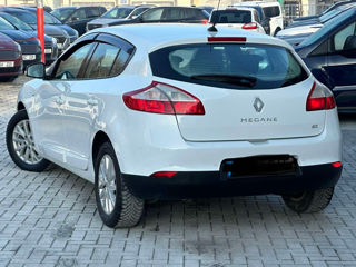 Renault Megane foto 3