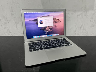 Apple MacBook Air 13 2011 i5/4gb/256gb