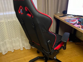 Dxracer valkirie foto 2