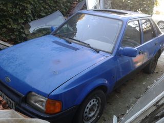 Ford Escort foto 1